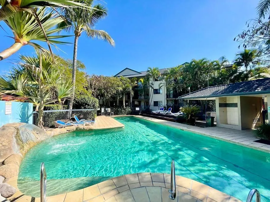 Turtle Beach 250 Gold Coast Apartment